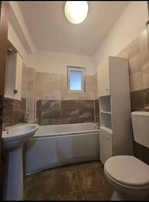 Apartament 2 camere si curte - imagine 4