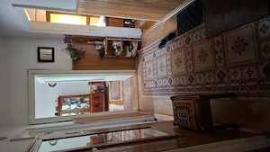 Vand apartament cu 3 camere 
