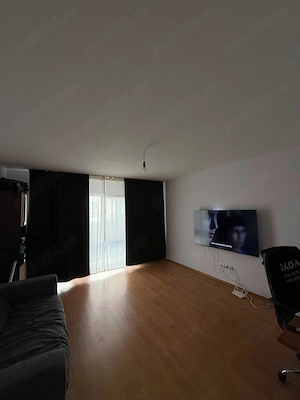 Apartament 2 camere decomandat, zona Tractorul-Coresi - imagine 3