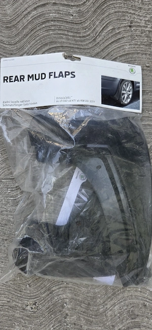 Set aparatori noroi Skoda Octavian 