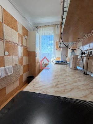Apartament cu 3 camere, Decomandat, Mircea cel Batran , CT, AC - imagine 3