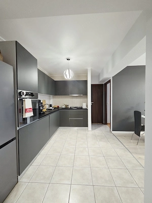 2 camere BLOC NOU 71 mp etaj intermediar vedere catre Dunare mobilat - imagine 5
