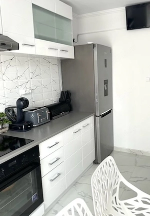 chirie central in BACAu apartament cu 2 camere - imagine 7