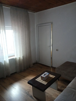 Particular închiriez apartament centru  - imagine 2
