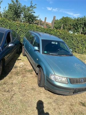 dezmembrez passat b5
