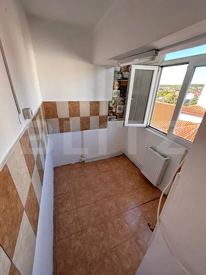 Apartament de 3 camere, 53.22 mp, zona Primăriei -  Filiași - imagine 8