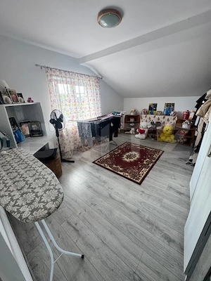 Casa de vanzare, 250 mp, zona Chirileu - imagine 14
