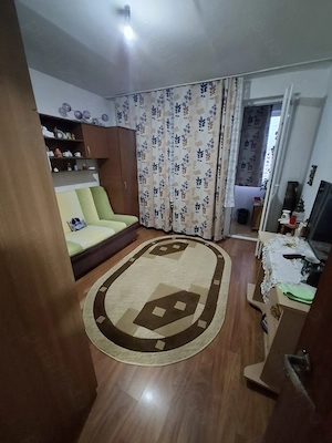 Vând apartament cu 2 camere confort 1 decomandat  - imagine 5