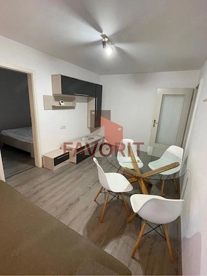 2 camere | zona centrala | mobilat | loc de parcare | centrala proprie