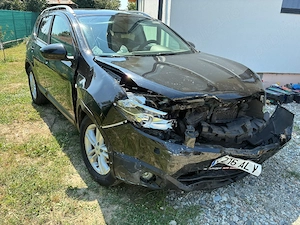 vind nissan avariat - imagine 2