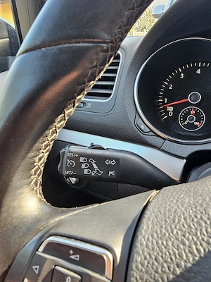 VW Golf 6 1.4TSI Navigatie SenzoriParcare Clima ÎncălzireScaune Alcantara DistribuțieSchimbata  - imagine 17