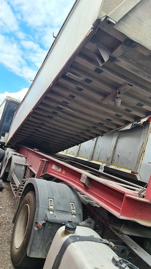 Semiremorci  basculabile pentru transport fier vechi si agregate etc! - imagine 6