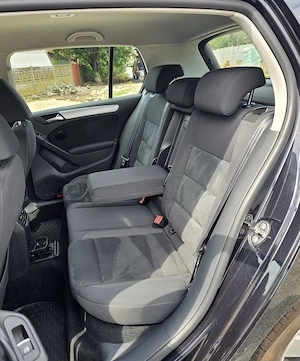 VW Golf 6 1.4TSI Navigatie SenzoriParcare Clima ÎncălzireScaune Alcantara DistribuțieSchimbata  - imagine 13