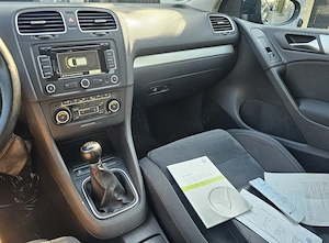 VW Golf 6 1.4TSI Navigatie SenzoriParcare Clima ÎncălzireScaune Alcantara DistribuțieSchimbata  - imagine 16
