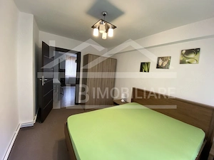 Apartament cu 2 camere, 50 mp, decomandat, Zona Ultracentrala - imagine 4