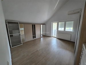 Vila cu piscina - Pipera - 5 camere - 3 bai - 218mp - 800mp teren - imagine 19