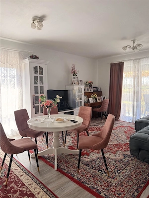 GIROC - APARTAMENT 2 CAMERE - etaj 1, lift, centrala proprie - imagine 2