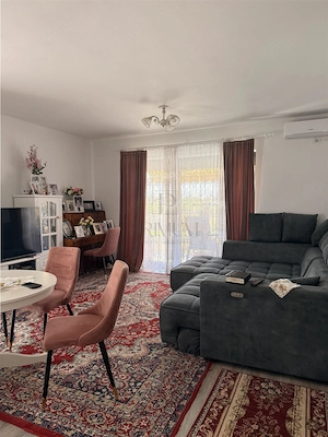 GIROC - APARTAMENT 2 CAMERE - etaj 1, lift, centrala proprie
