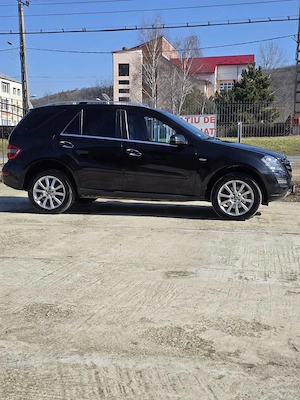  VAND Mercedes ML 350 (grand edition ) - imagine 6