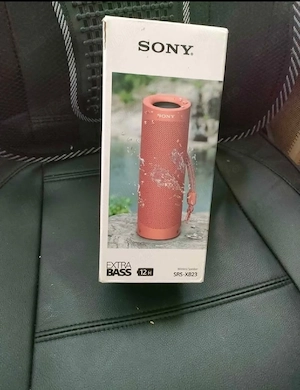 vând boxa Sony 