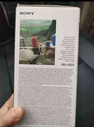 vând boxa Sony 