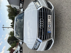 Vând Audi Q5 S line Quattro
