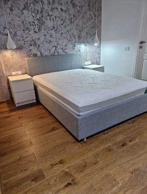    Apartament central, pregătit să te primească la orice oră.  - imagine 2
