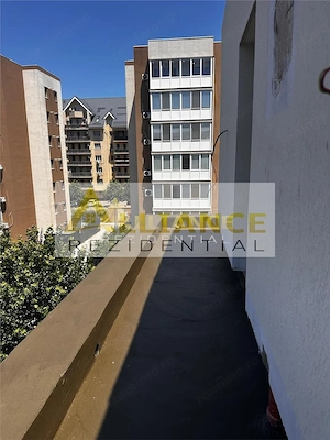 Apartament tip duplex | La 10 minute de Metrou Berceni - imagine 3