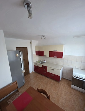 Proprietar   2 camere decomandat, 52,2 mp + balcon, etaj 3 4, Astra - imagine 3