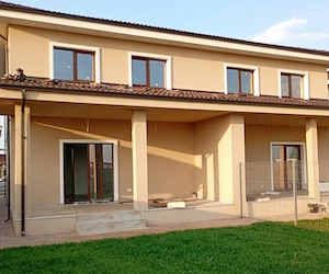 Duplex, Giroc, langa Timisoara, P+E, 5 camere, 332mp teren