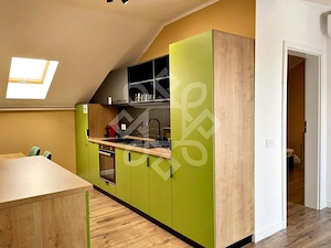 Apartament modern cu 3 camere de inchiriat, ultracentral, Oradea - imagine 3