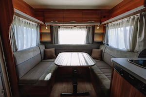 Rulotă Weinsberg 450 FU | An 2017 | AC Truma | Copertină FIAMMA | 4 5 pers | 1350 kg - imagine 2