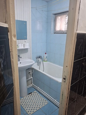 Vand apartament 2 camere - imagine 4