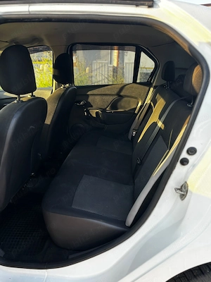 Dacia Logan 1.2   97.000 km   2016 - imagine 7