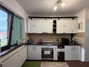 Apartament spațios cu 3 camere- mobilat și utilat- zona Sc. Gen. Andrei Saguna - imagine 14
