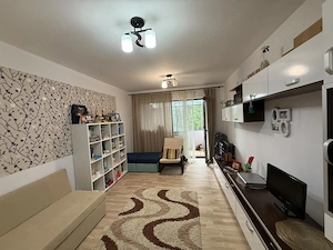 Apartament spațios cu 3 camere- mobilat și utilat- zona Sc. Gen. Andrei Saguna
