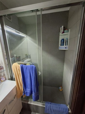 Inchiriez apartament 3 camere, etaj 4, Prelungirea Ghencea 425 Euro - imagine 3