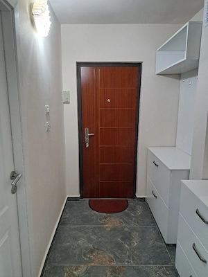 Ofer spre închiriere apartament cu 1 cameră - imagine 7