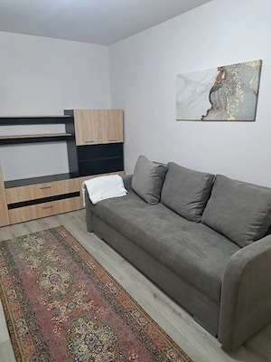 Ofer spre închiriere apartament cu 1 cameră - imagine 2