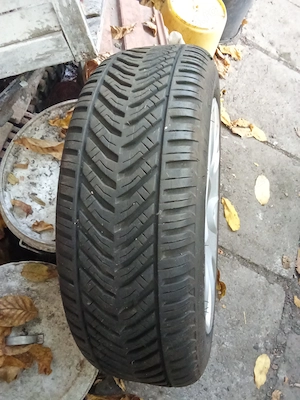 vând 4 roti cu jante de BMW  - imagine 6