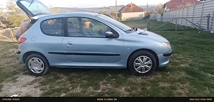 Se vinde Peugeot 206