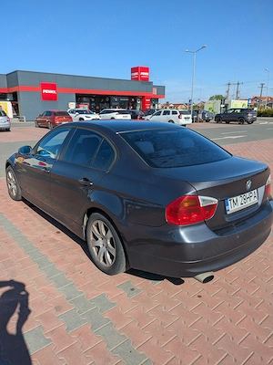 BMW e90 318d 2008 - imagine 8