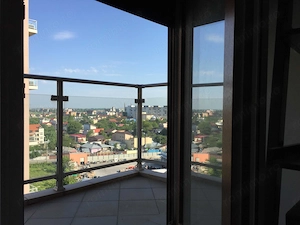 Vand Garsonieră 32mp + balcon 3mp   TITAN, Complex Răsărit de Soare, etaj 8