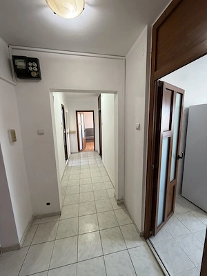 Apartament 2 camere de inchiriat Bd Chisinau Pantelimon - imagine 2
