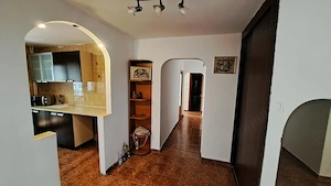 Apartament 3 camere Crangasi - imagine 4