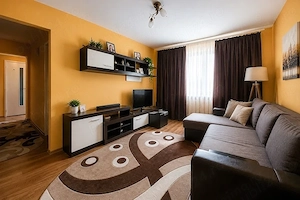 Apartament 4 camere str. Soldat Tunsu Petre