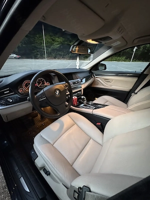 BMW 520d F10   2013   Distributie schimbata   AUTOMATĂ   NAVI Mare   CARPLAY   XENON   Ambientale - imagine 6
