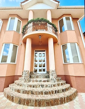 Casa de vanzare 