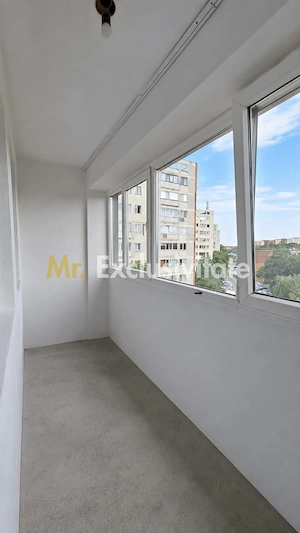 Garsoniera Craiovei etaj intermediar in bloc de apartamente - imagine 6