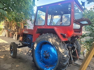 Vând tractor U650 - imagine 3